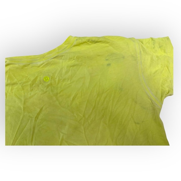 Women’s 4 Lululemon Cates Tee Fade
Sublimado Pigment Dye Highlight Yellow - Picture 4 of 7